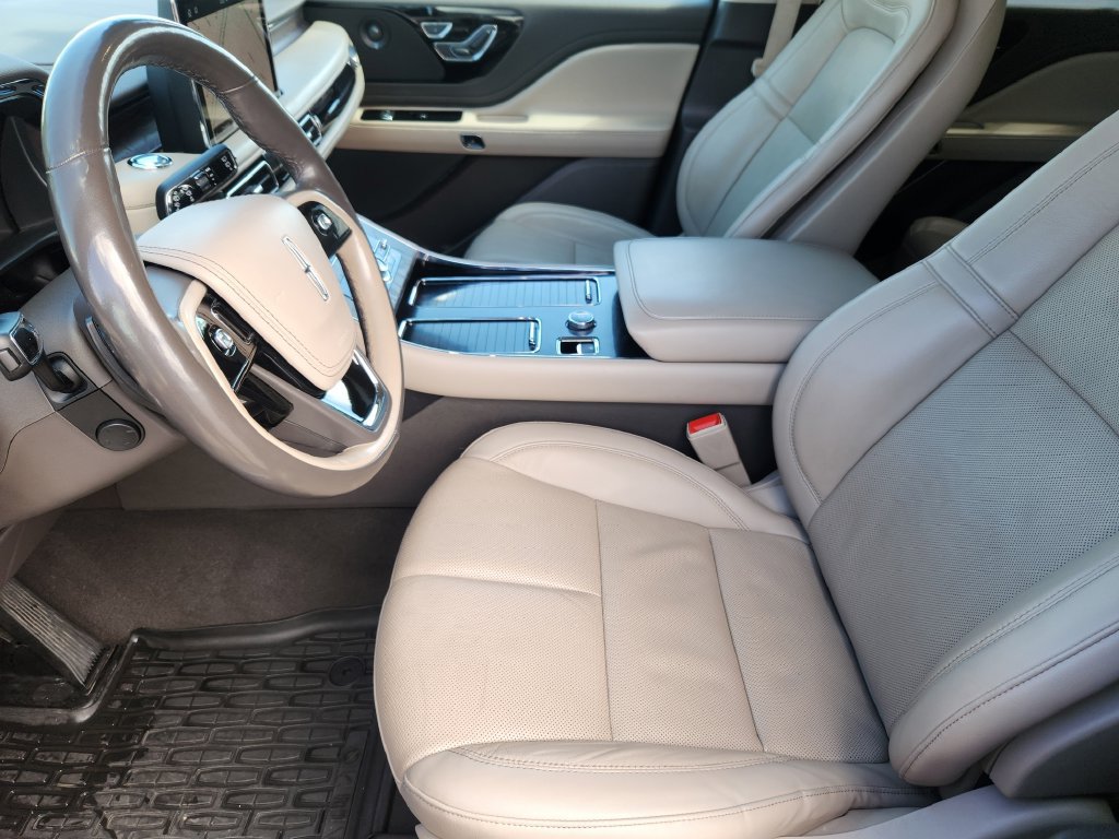 Used 2022 Lincoln Aviator Reserve w/ Elements Package Plus AWD/4WD image 7