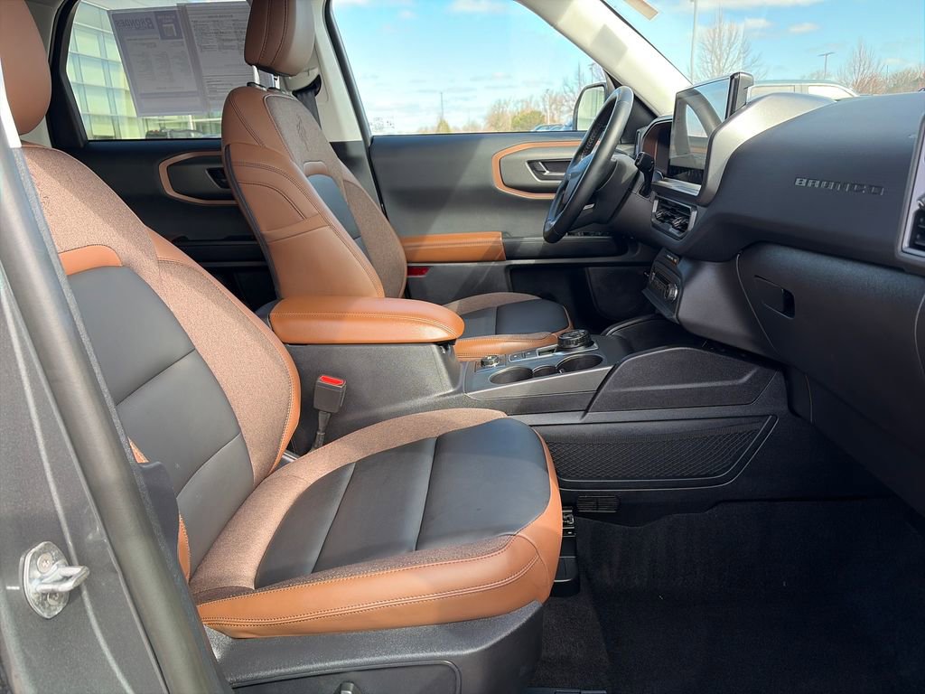 Used 2025 Ford Bronco Sport Outer Banks w/ Outer Banks Tech Package+ AWD/4WD image 18