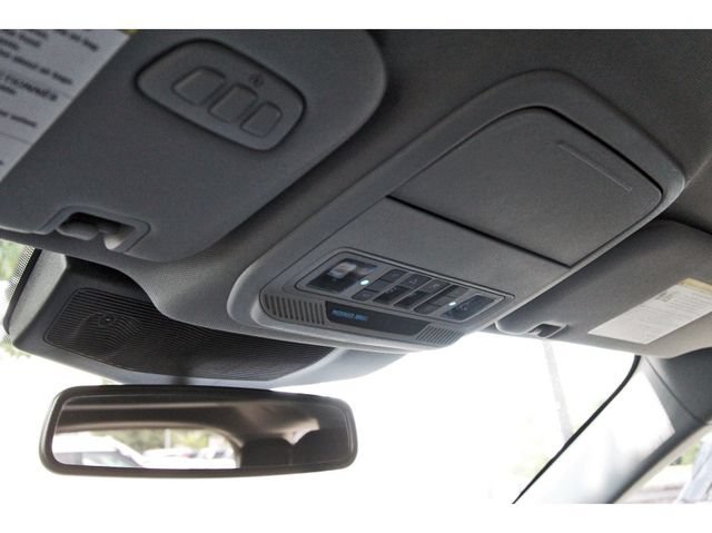 Used 2023 Ford Explorer Limited w/ Limited Technology Package RWD image 23