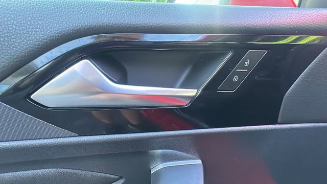 Used 2019 Volkswagen Jetta GLI FWD image 25