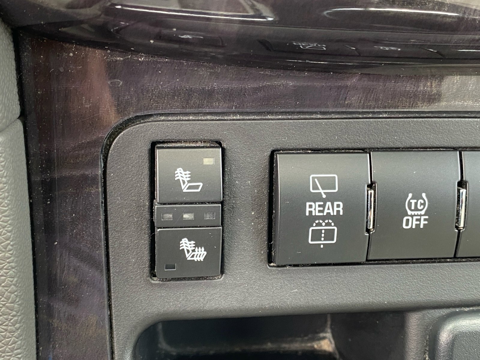 Used 2017 Buick Enclave Leather w/ Trailering Package image 26