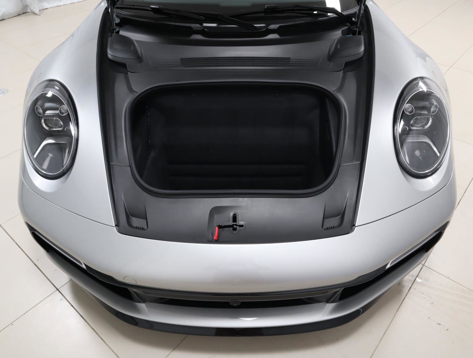 Used 2024 Porsche 911 Carrera S RWD image 10