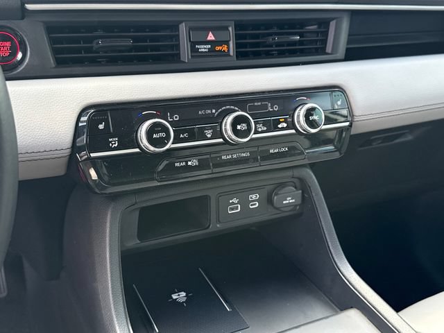 Used 2025 Honda Pilot Touring image 19