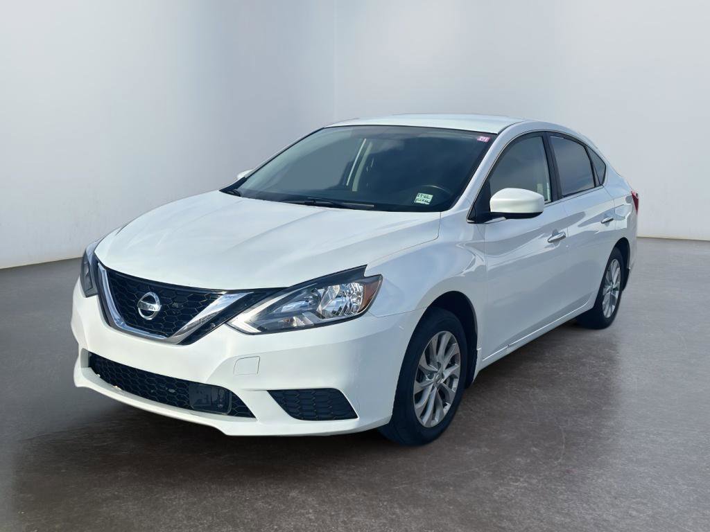 Used 2019 Nissan Sentra SV image 1