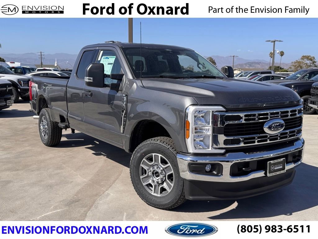 New 2025 Ford F350 XLT w/ FX4 Off-Road Package AWD/4WD image 1