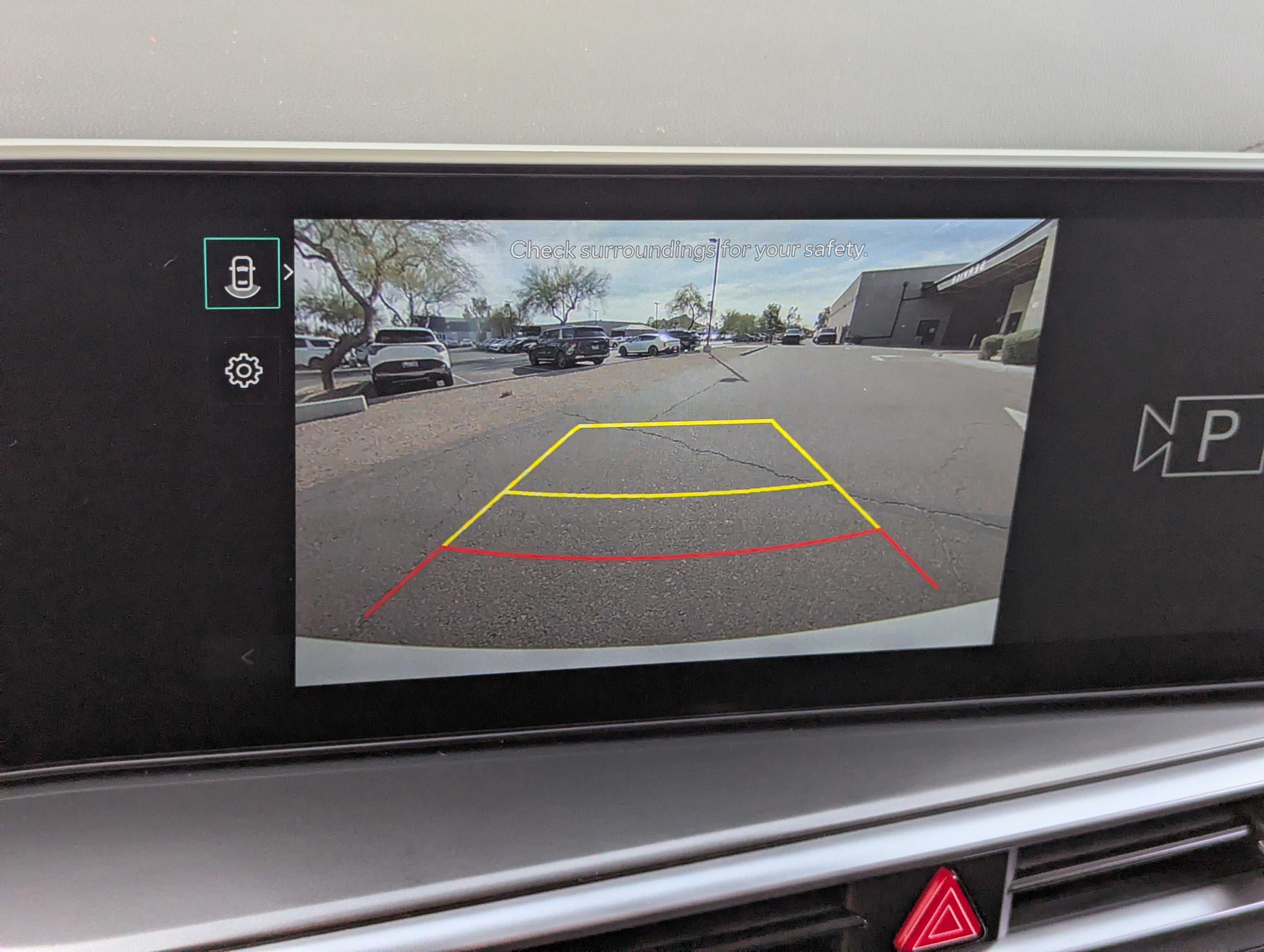 Certified 2025 Kia Sorento LX image 25