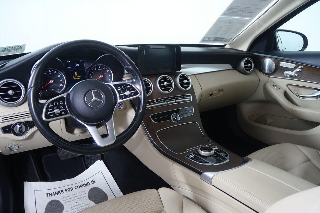 Used 2019 Mercedes-Benz C 300 4MATIC Sedan image 16