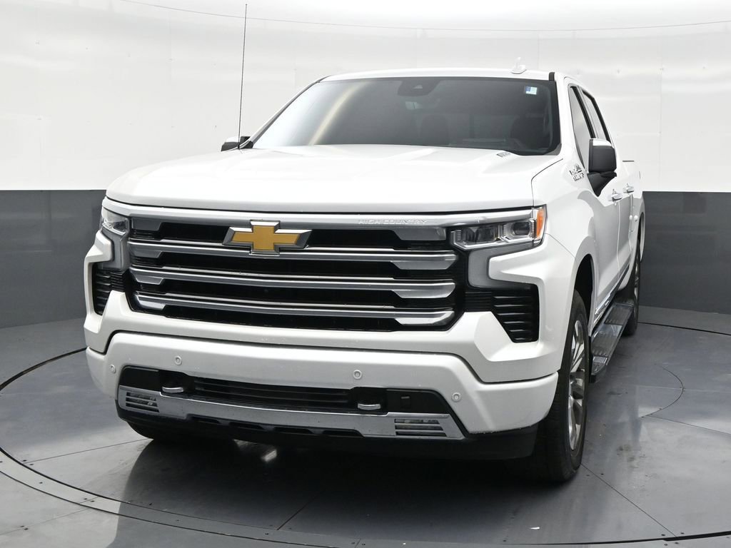 Used 2023 Chevrolet Silverado 1500 High Country w/ Technology Package RWD image 8
