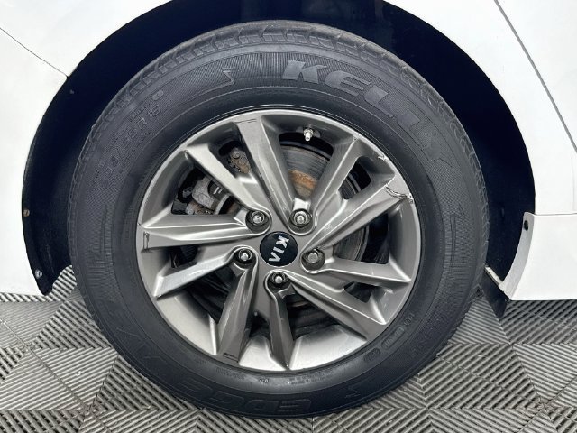 Used 2019 Kia Optima LX FWD image 29