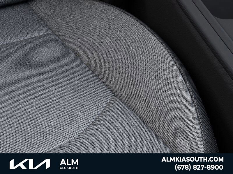 New 2025 Kia K4 FWD image 24