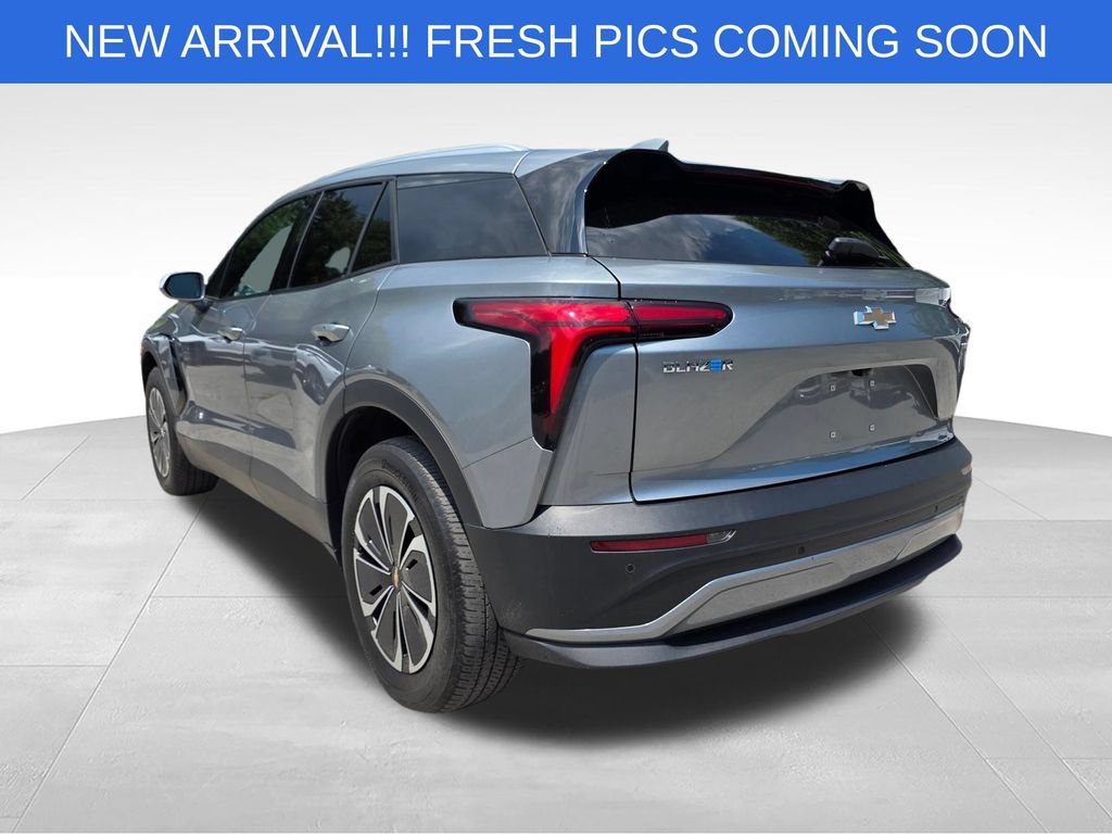 Used 2024 Chevrolet Blazer EV LT AWD/4WD image 6