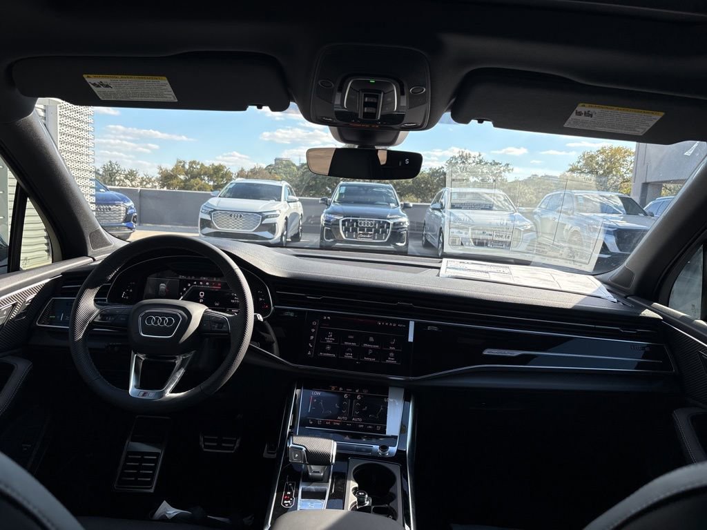 New 2026 Audi SQ7 Premium Plus image 18