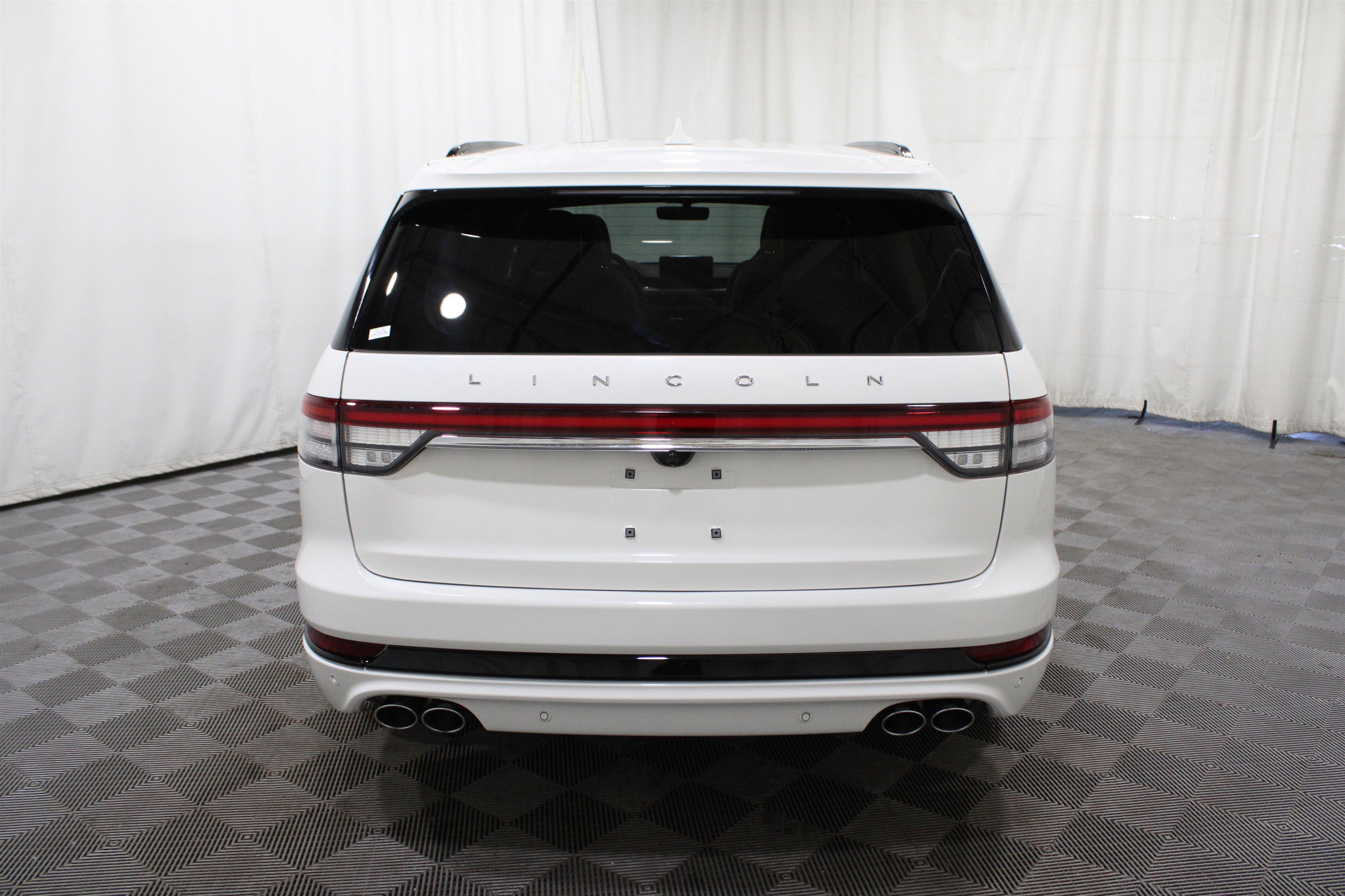 Used 2022 Lincoln Aviator Reserve w/ Equipment Group 201A image 38