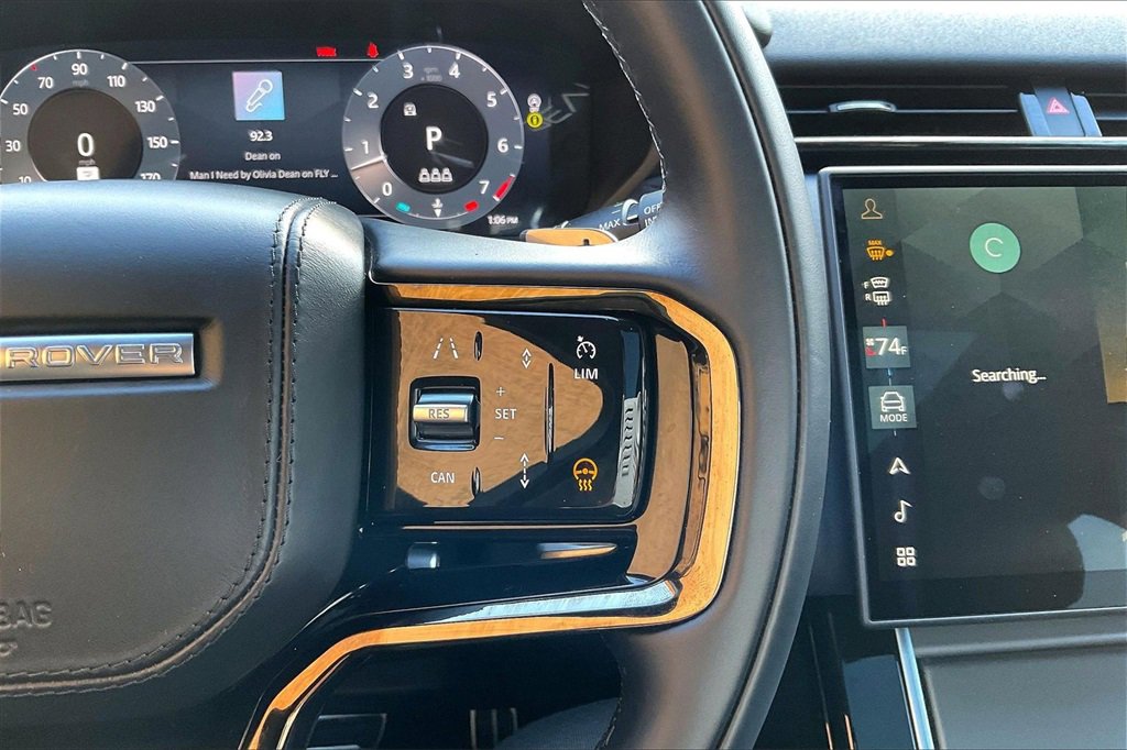 Certified 2025 Land Rover Range Rover Velar Dynamic SE image 12