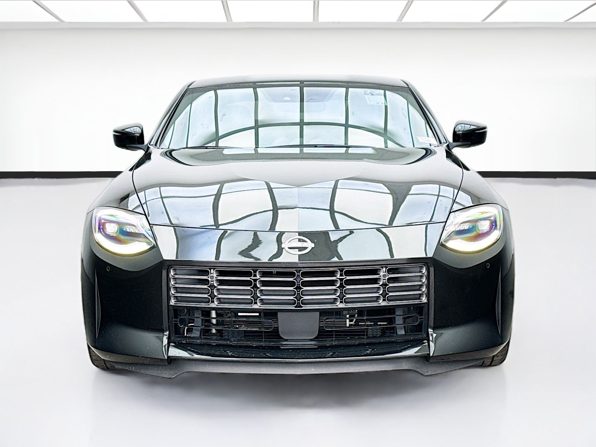 Used 2023 Nissan Z w/ Floor Mat Package (L93) RWD image 2