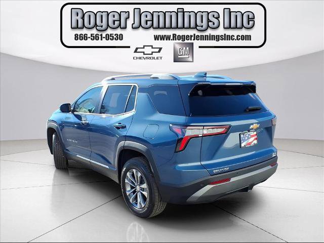 Used 2025 Chevrolet Equinox LT w/ Convenience Package II image 3