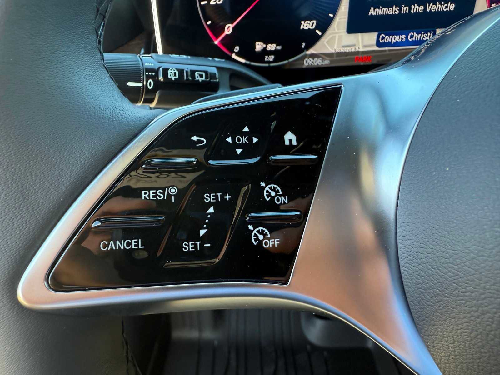 New 2026 Mercedes-Benz GLC 300 image 14