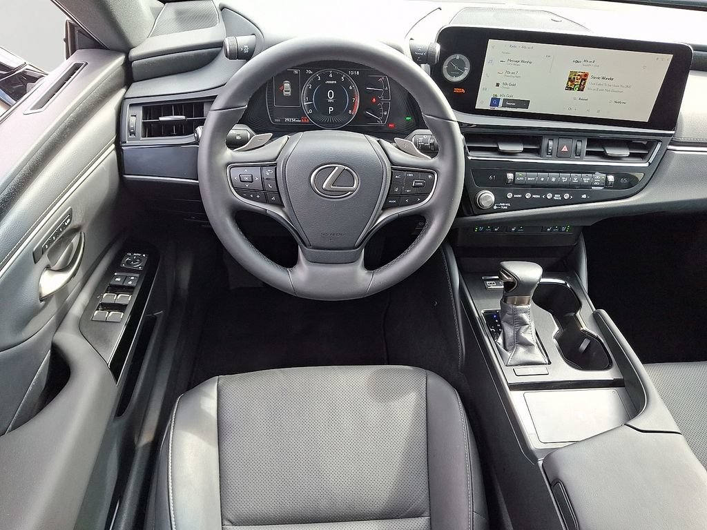 Used 2023 Lexus ES 350 w/ Premium Package FWD image 12