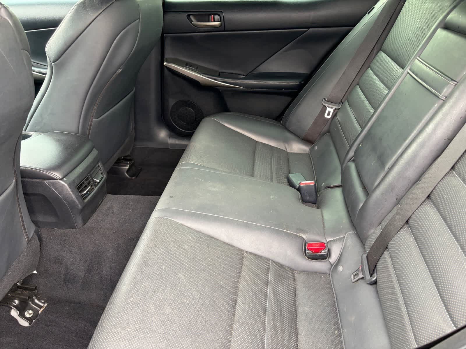 Used 2018 Lexus IS 300 F Sport RWD image 13