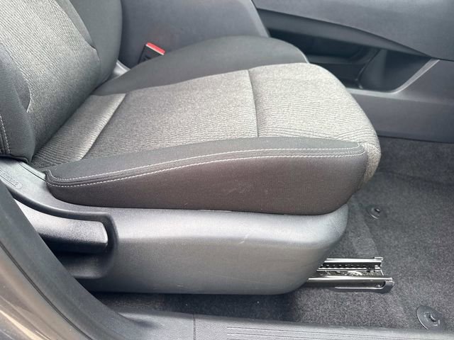 Used 2025 Nissan Rogue SV image 15