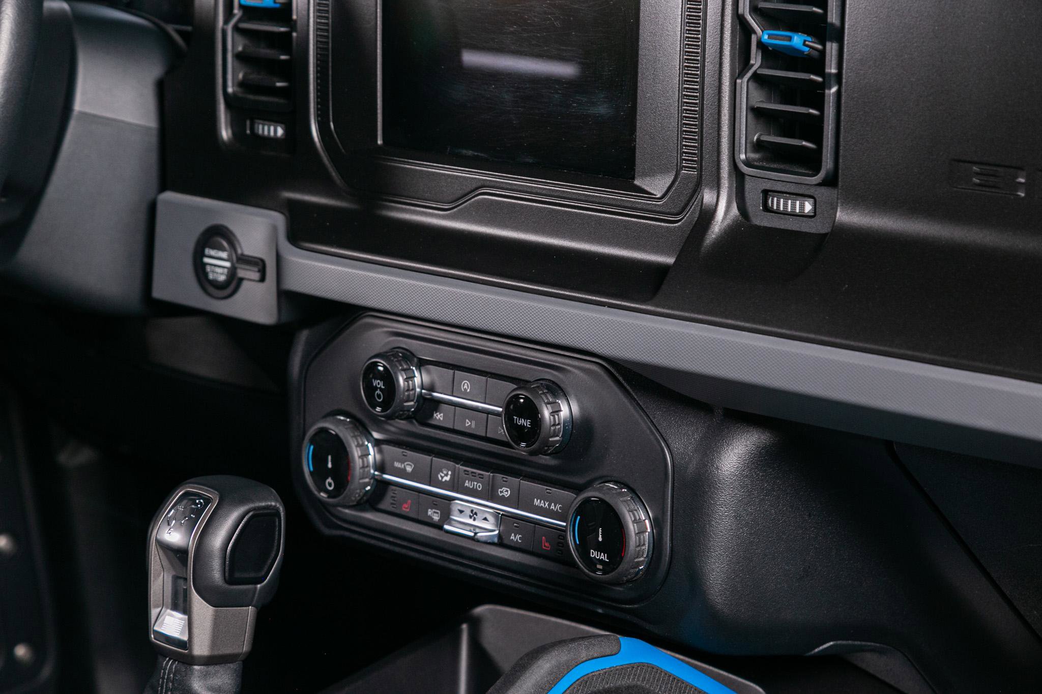 Used 2022 Ford Bronco Black Diamond AWD/4WD image 30