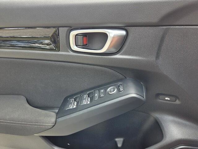 Used 2024 Honda Civic EX image 16