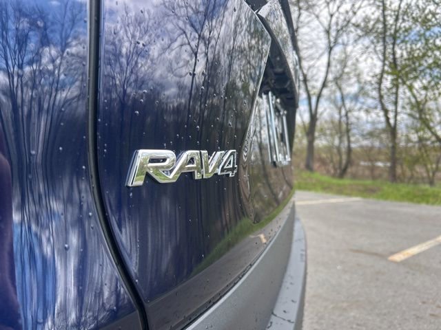 Used 2024 Toyota RAV4 XLE w/ Convenience Package image 29