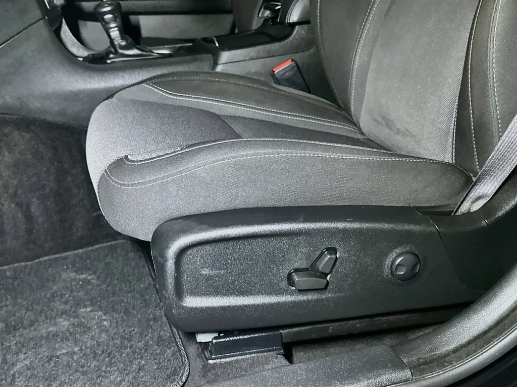 Certified 2022 Dodge Charger SXT w/ Blacktop Package RWD image 16