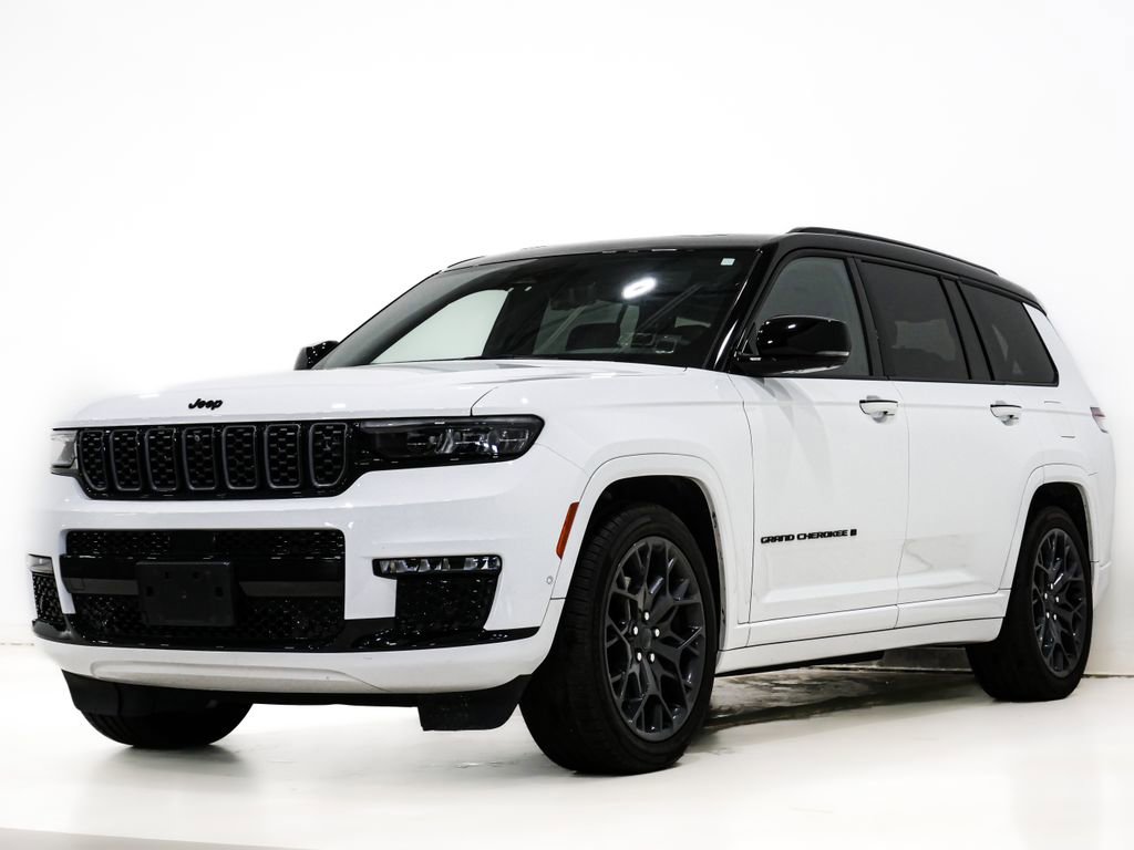 Used 2023 Jeep Grand Cherokee L Summit AWD/4WD image 3