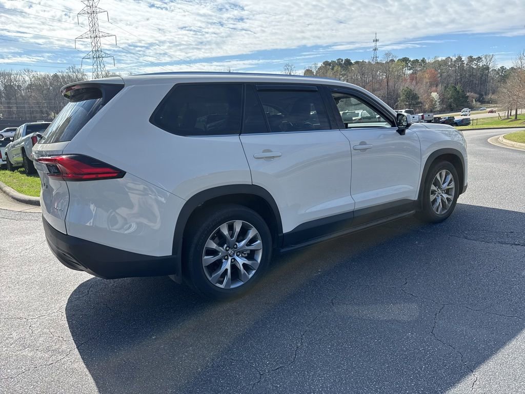 Used 2024 Toyota Grand Highlander Limited image 6