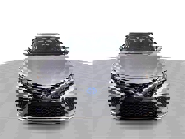 Used 2024 Toyota Camry XSE w/ Cold Weather Package image 3