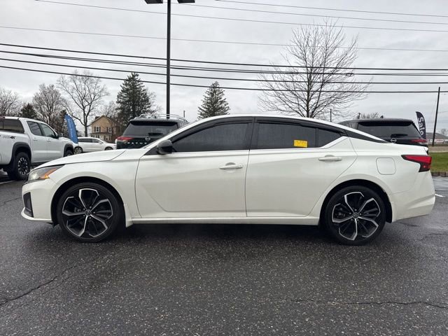 Certified 2023 Nissan Altima 2.5 SR image 4