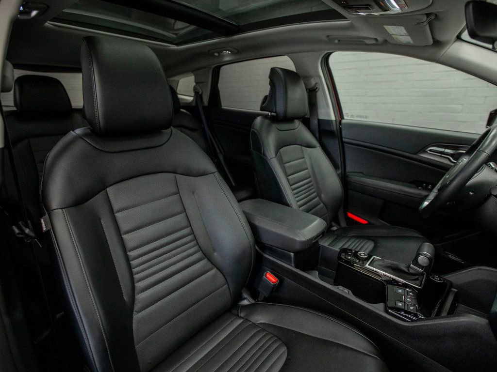 Used 2024 Kia Sportage SX image 24