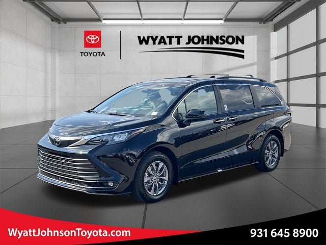 New 2026 Toyota Sienna XLE FWD image 1