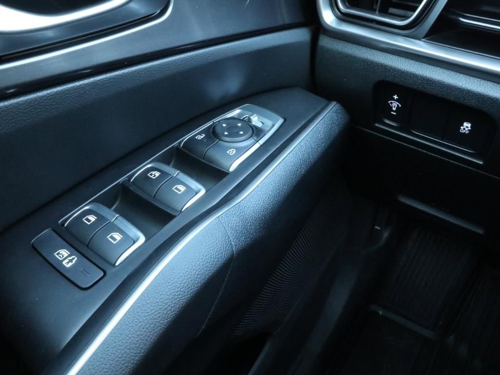 New 2025 Kia Sorento S w/ Panoramic Sunroof Package image 16