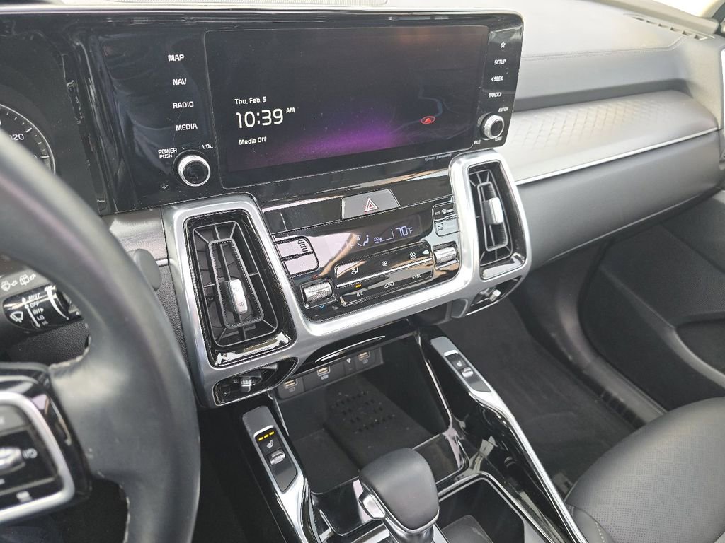 Used 2022 Kia Sorento SX image 29