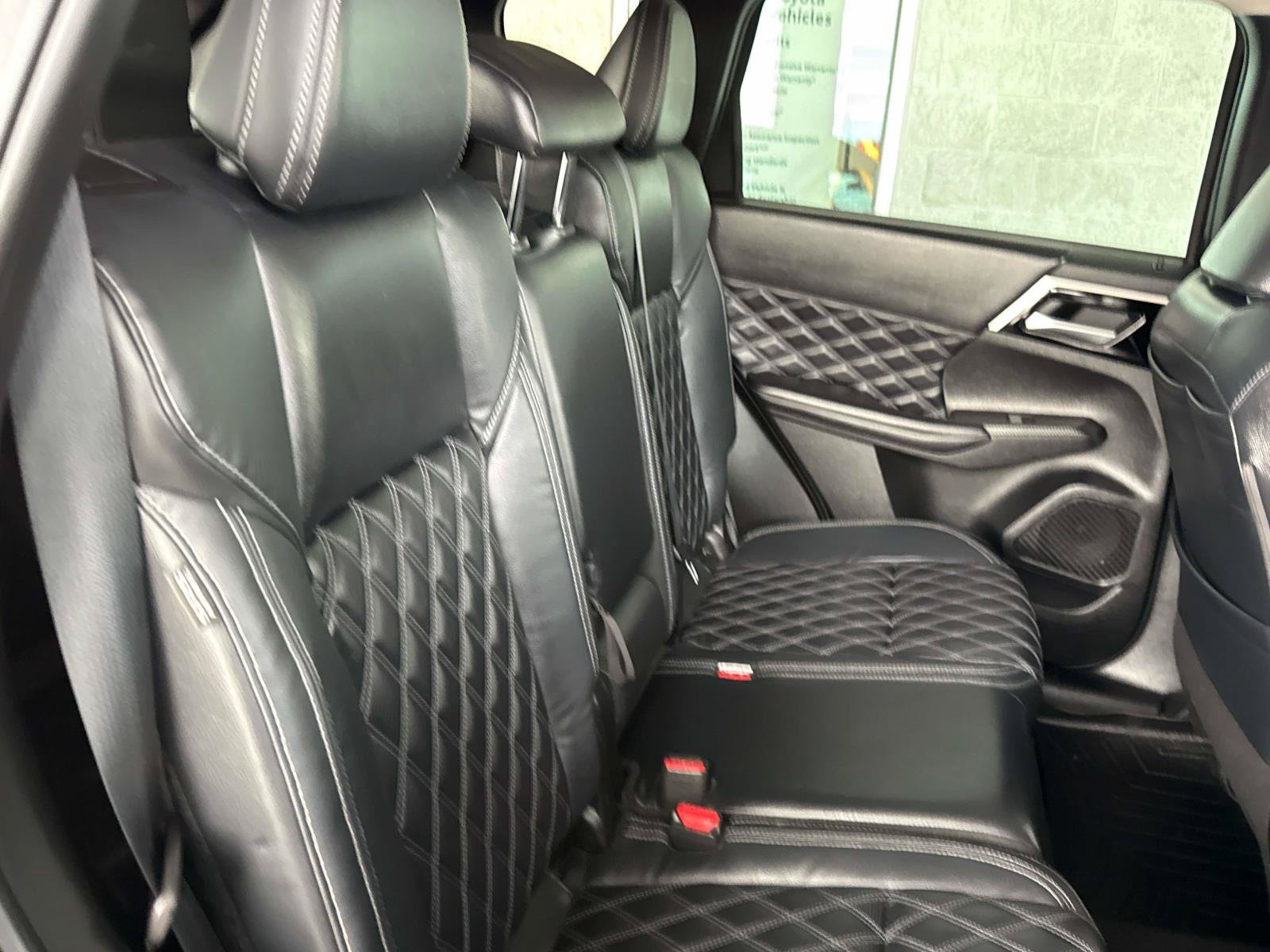Used 2022 Mitsubishi Outlander SEL FWD image 17