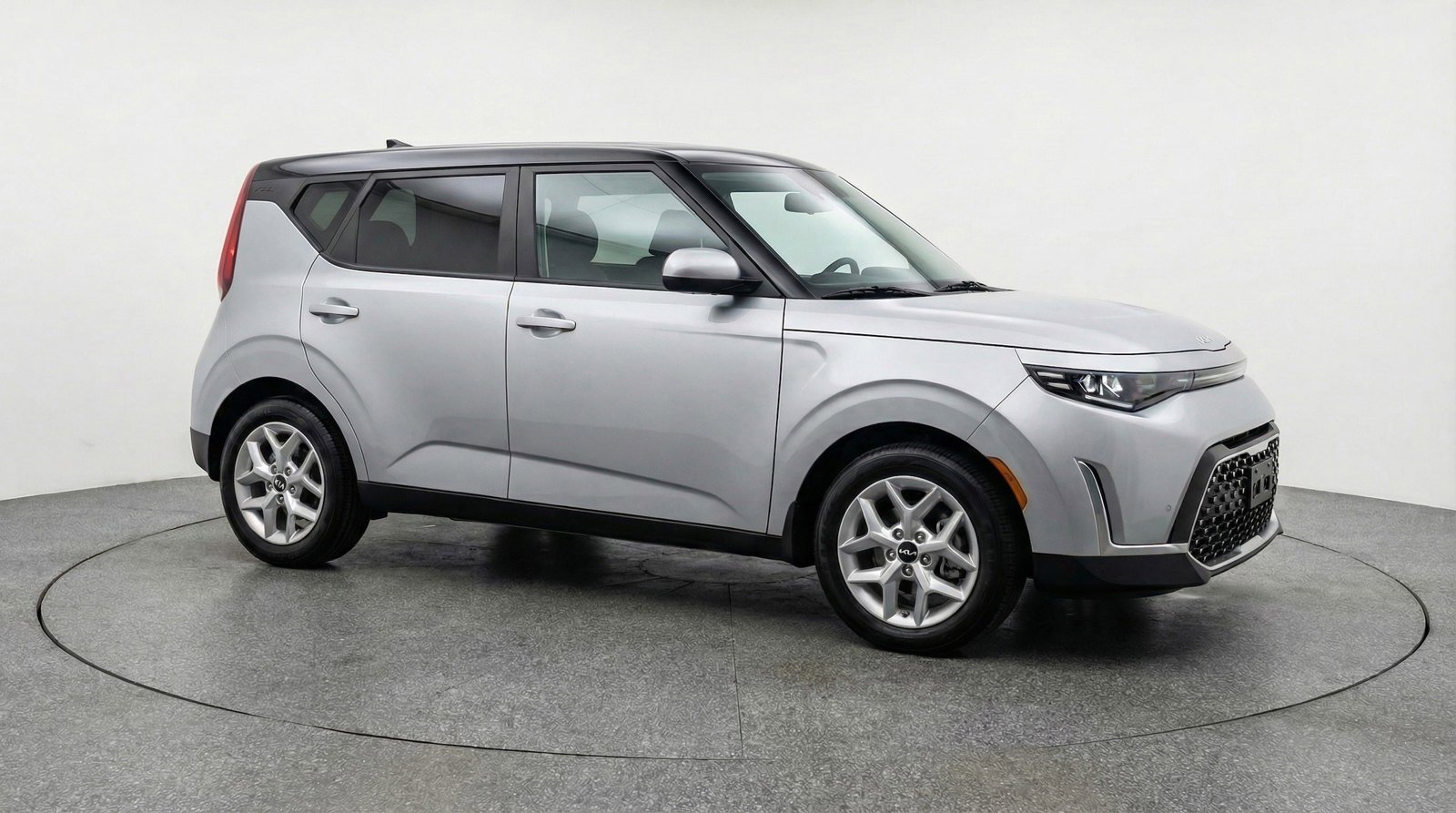 Used 2025 Kia Soul LX w/ LX Technology Package