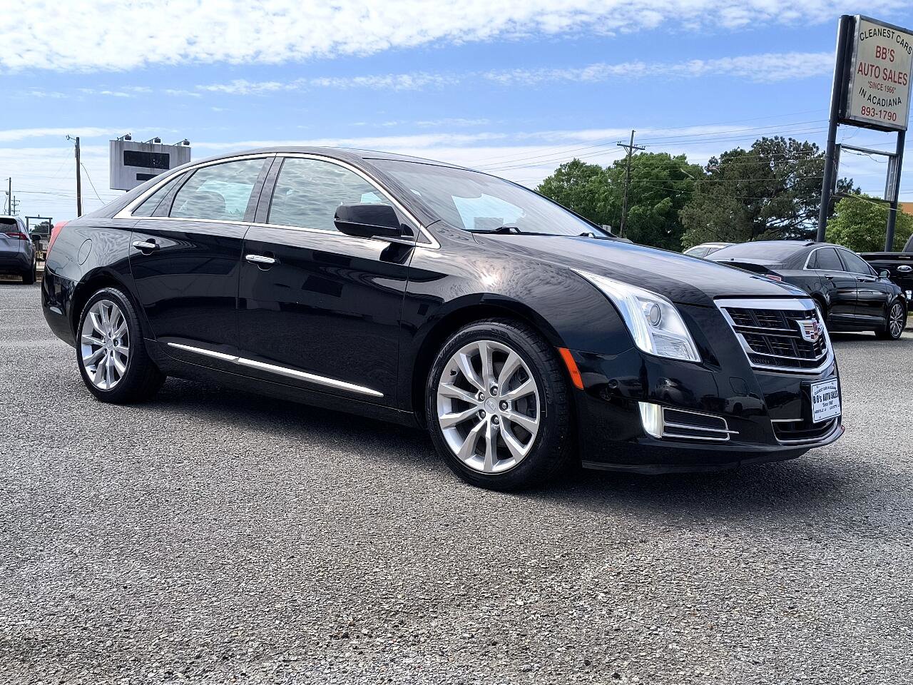 Used 2017 Cadillac XTS Luxury image 8