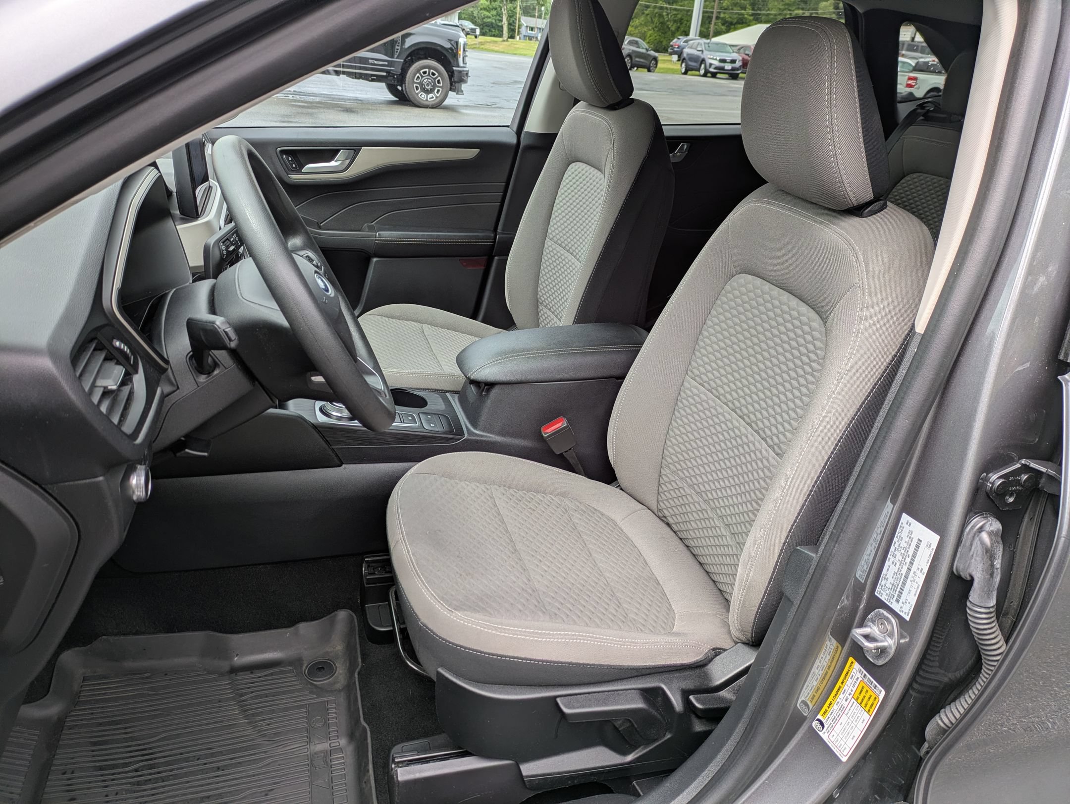 Used 2021 Ford Escape SE AWD/4WD image 7