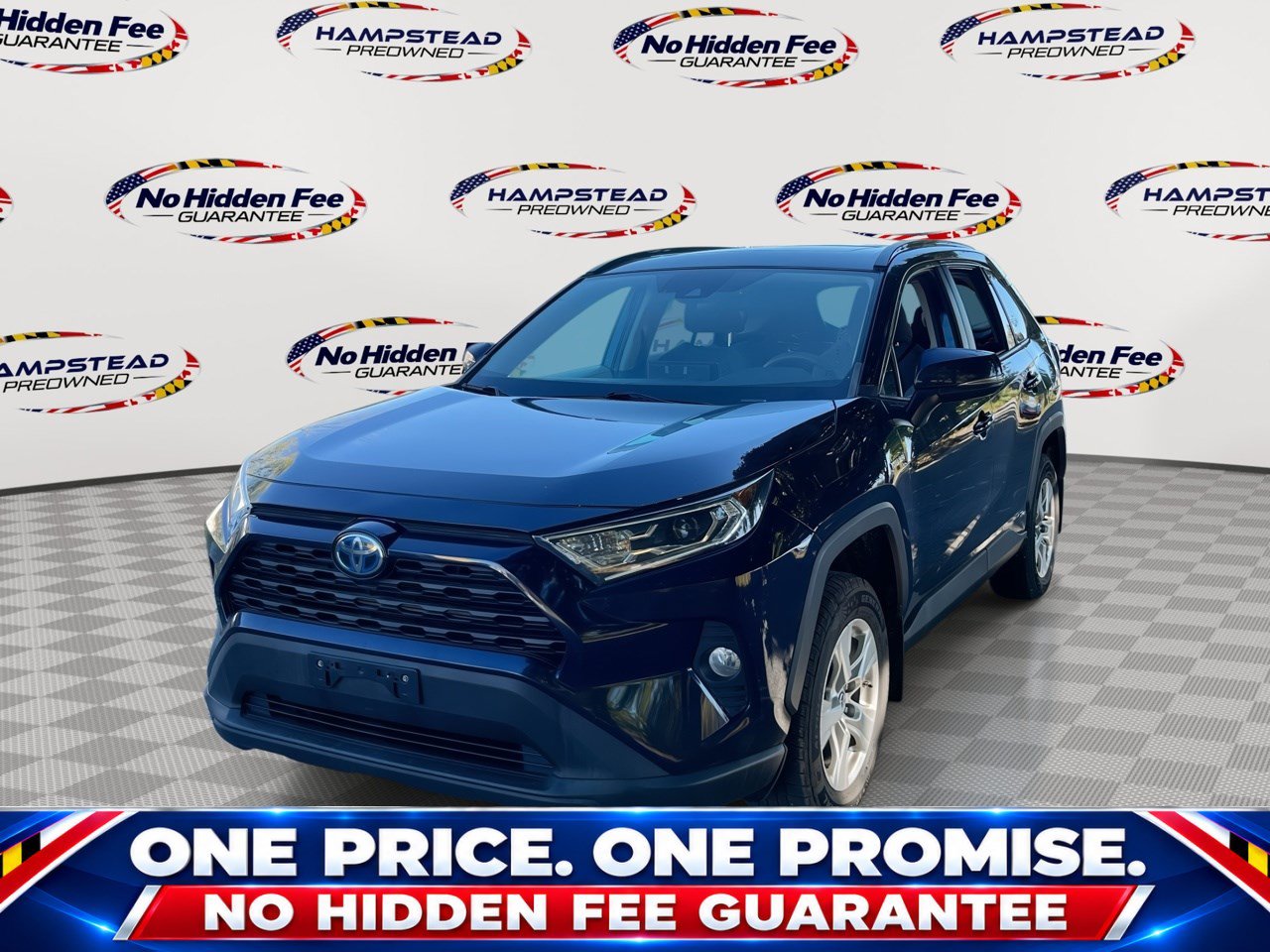 Used 2019 Toyota RAV4 XLE w/ Carpet Mat Package AWD/4WD image 1