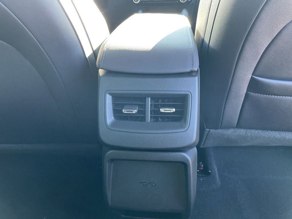 New 2026 Chevrolet Equinox EV LT image 37