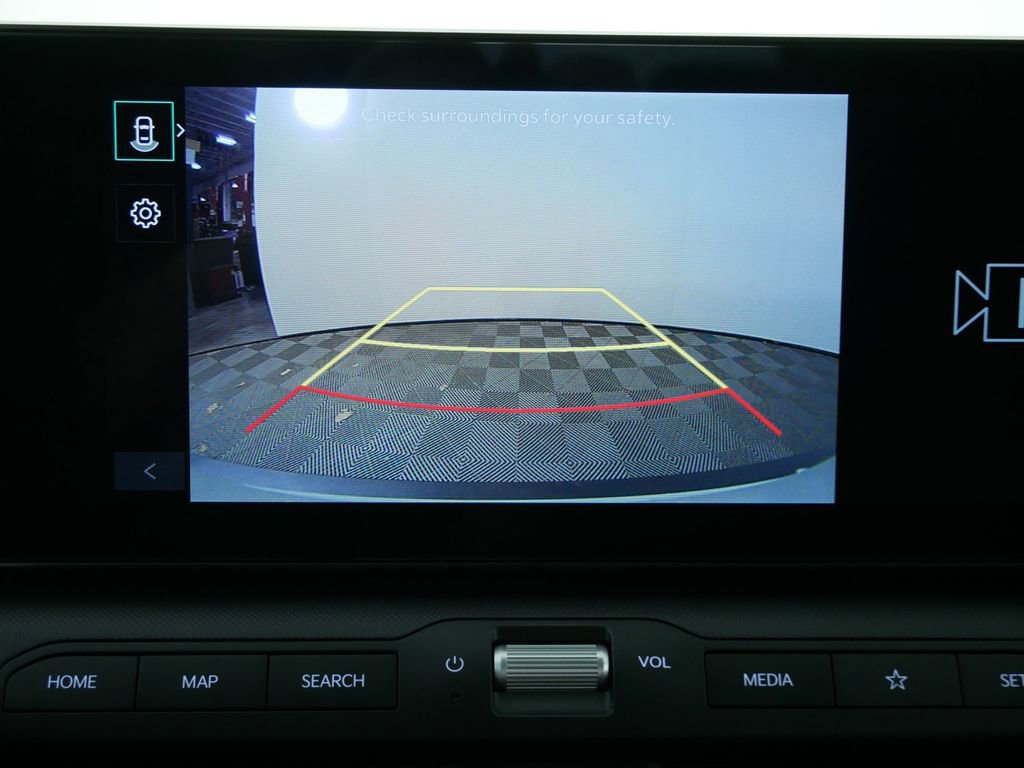 Certified 2025 Kia K4 FWD image 34