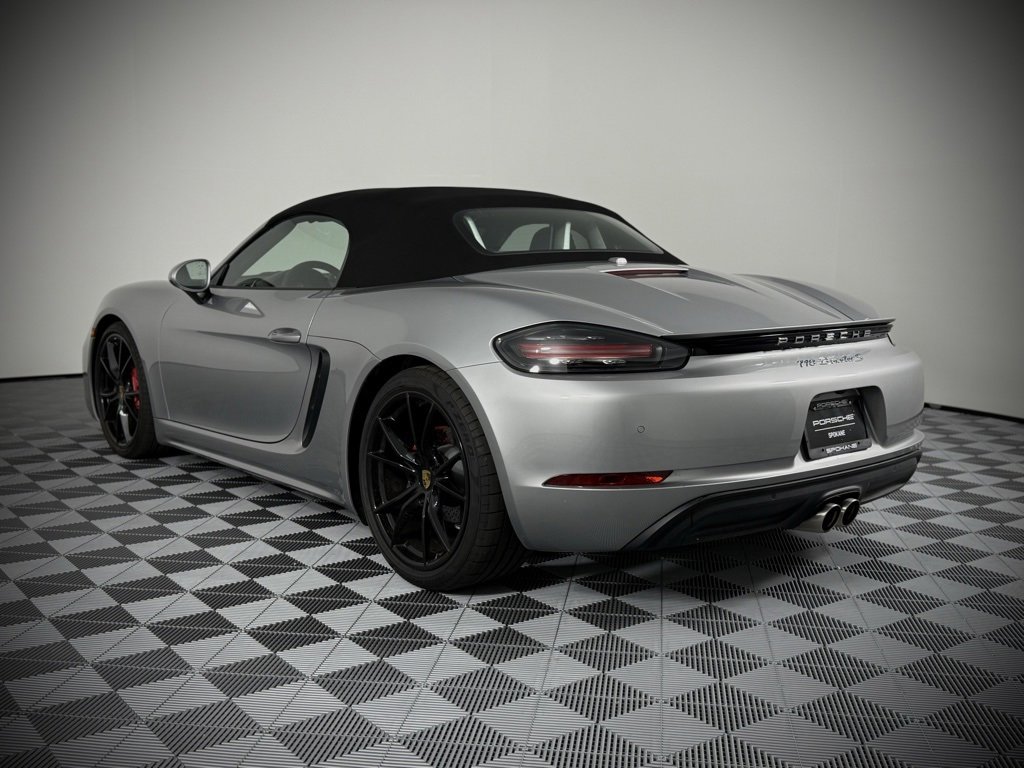 New 2024 Porsche 718 Boxster S image 3