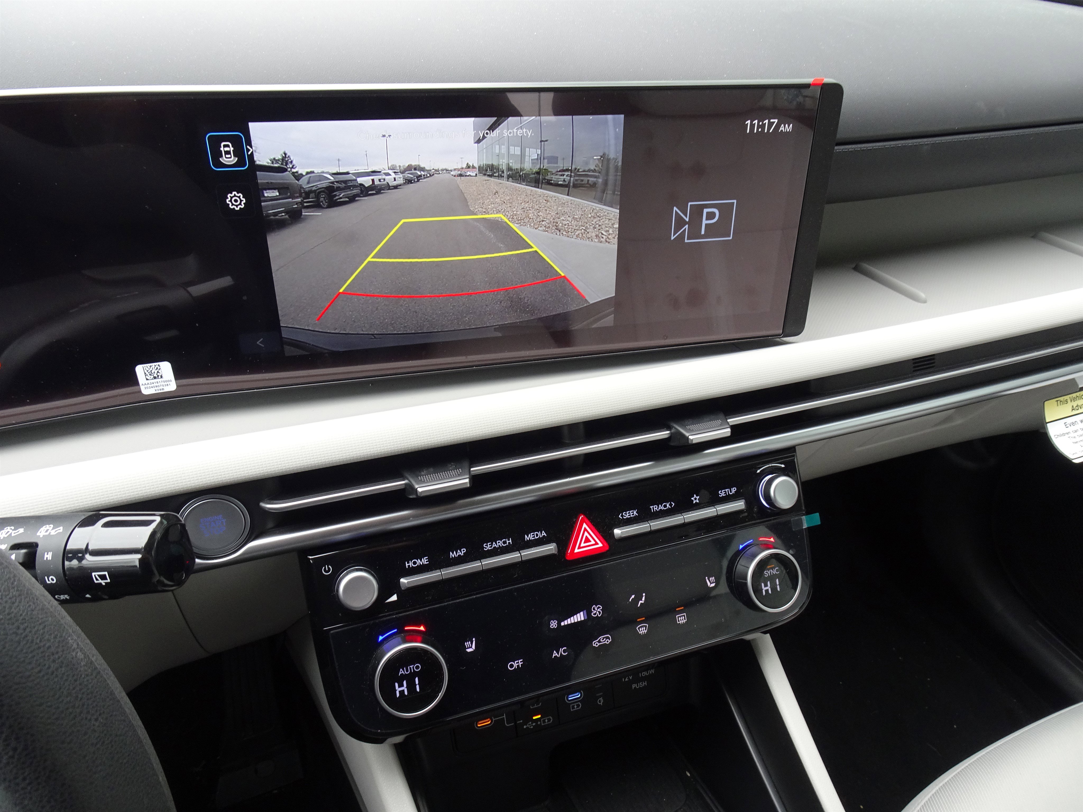 New 2025 Hyundai Tucson SEL image 16