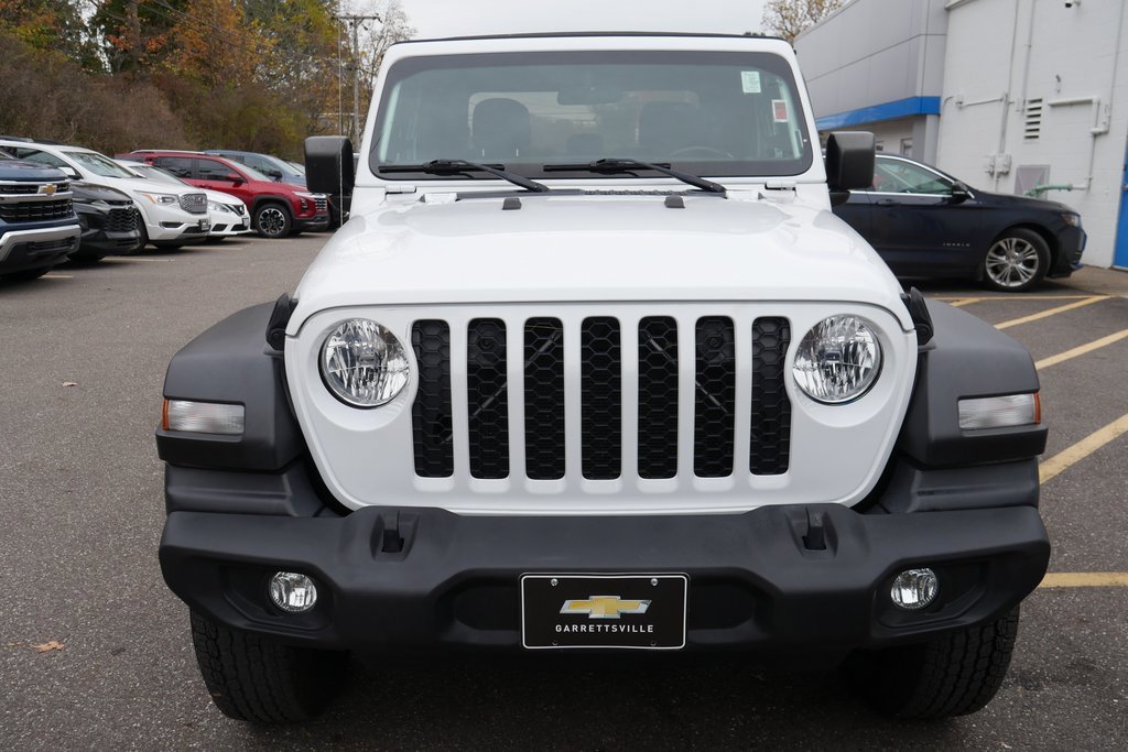 Used 2020 Jeep Gladiator Sport w/ Quick Order Package 24S image 3