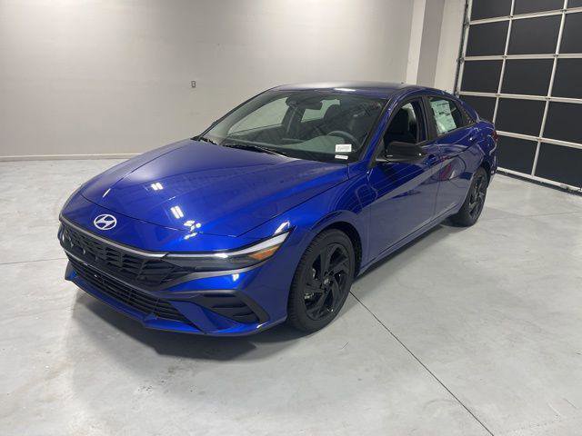 New 2026 Hyundai Elantra Sport image 3