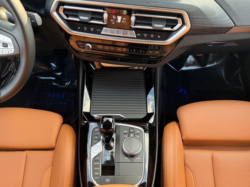 Used 2023 BMW X3 xDrive30i w/ Convenience Package w/ZPA image 11