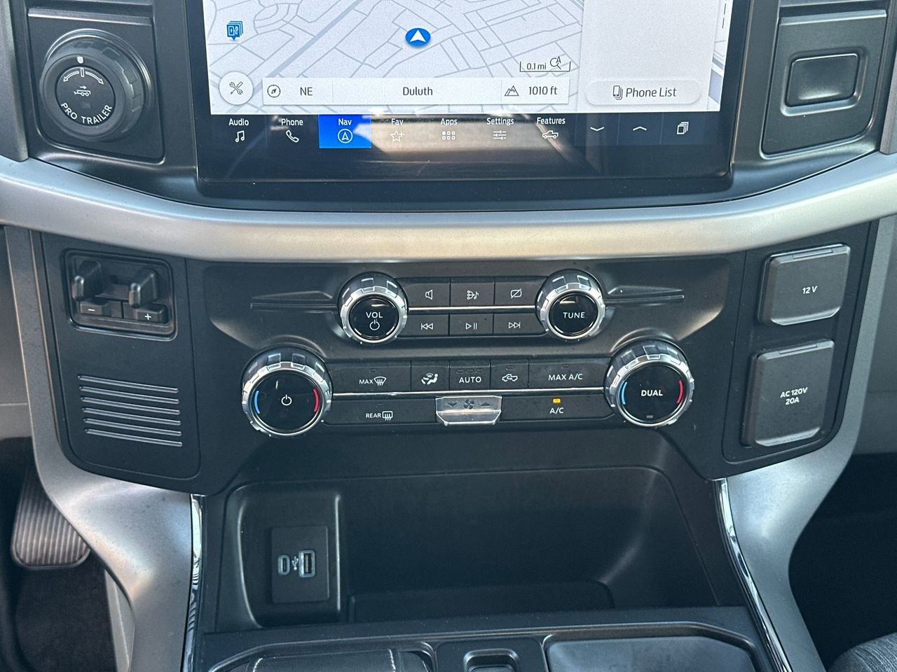 Used 2022 Ford F150 Lightning XLT w/ Tow Technology Package image 30