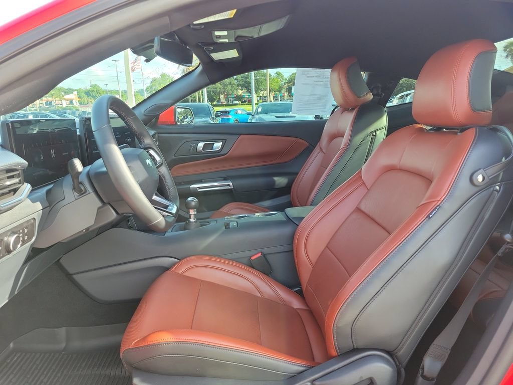Used 2026 Ford Mustang GT Premium RWD image 11